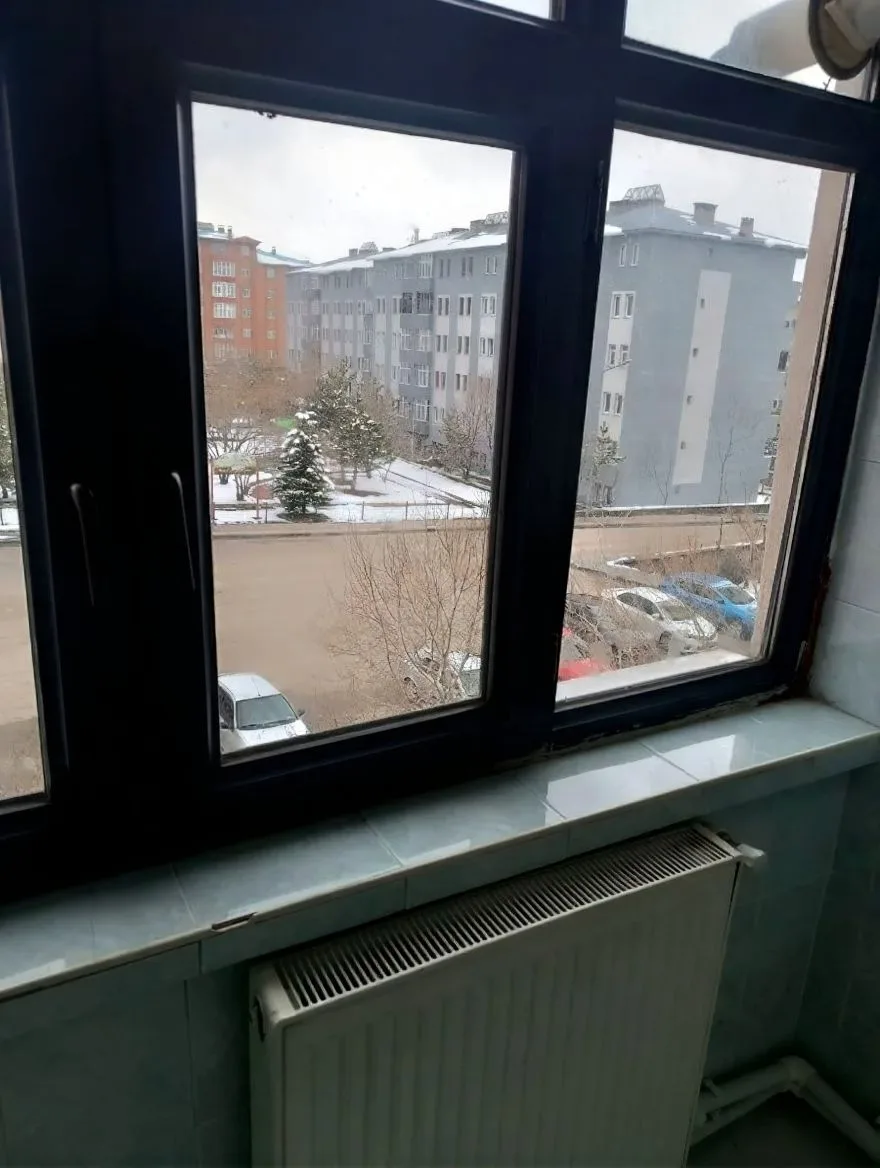 Palandöken Hüseyin Avni Ulaş'ta 3. Kat 155 m² 3+1 Kiralık Daire - Fotoğraf 7