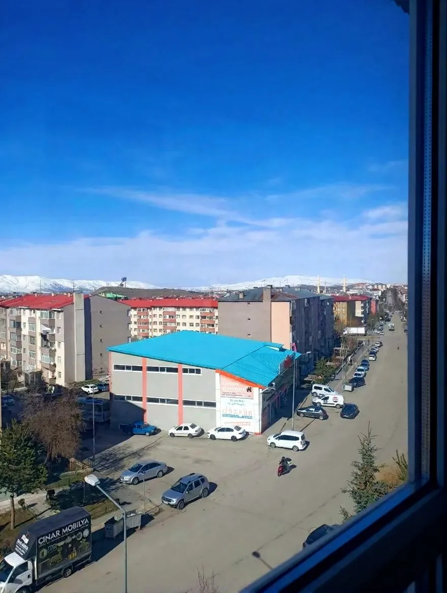 Palandöken Hüseyin Avni Ulaş'ta 5. Kat 160 m² 3+1 Kiralık Daire - Erzurum / Palandöken / Hüseyin Avni Ulaş Mh. Daire