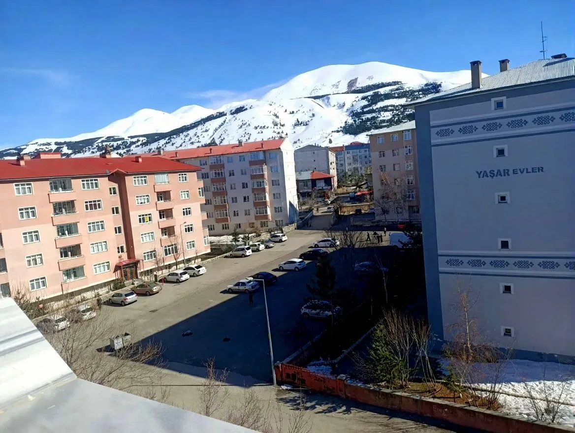 Palandöken Hüseyin Avni Ulaş'ta 5. Kat 160 m² 3+1 Kiralık Daire - Fotoğraf 15