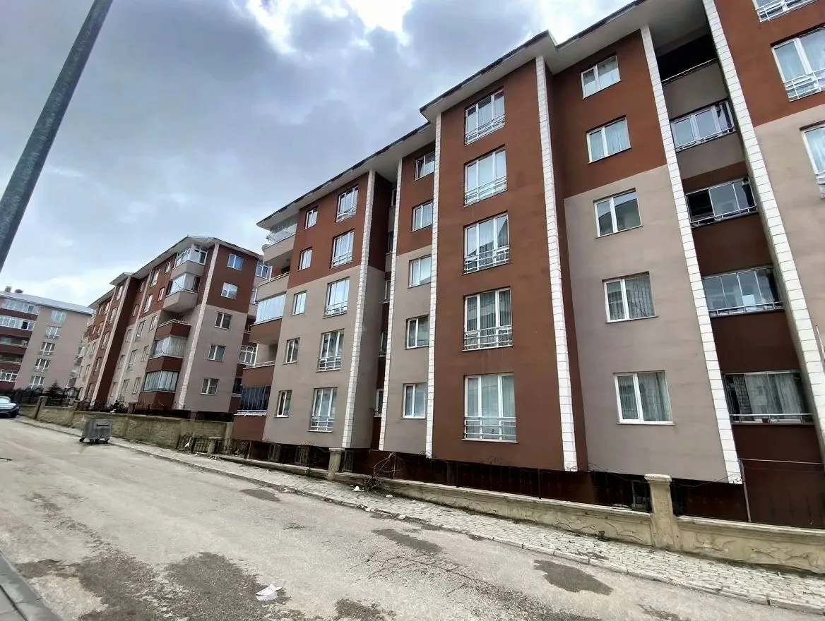 Palandöken Hüseyin Avni Ulaş'ta 5. Kat 160 m² 3+1 Kiralık Daire - Fotoğraf 13