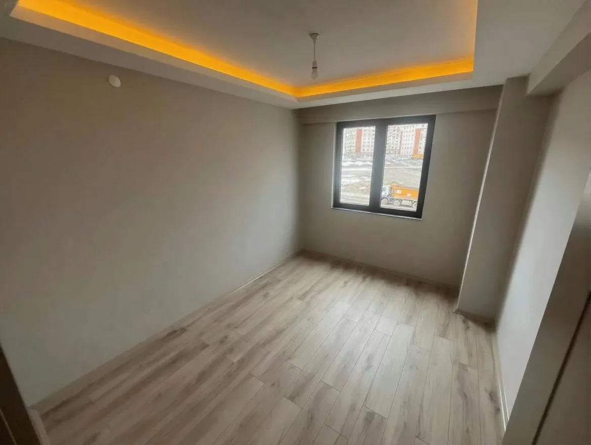 Palandöken Hüseyin Avni Ulaş'ta 2. Kat 150 m² 3+1 Kiralık Daire - Fotoğraf 14