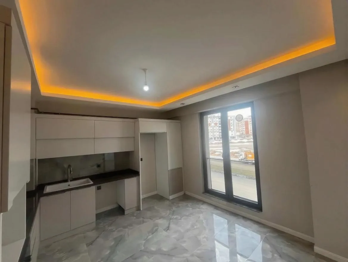 Palandöken Hüseyin Avni Ulaş'ta 2. Kat 150 m² 3+1 Kiralık Daire - 5