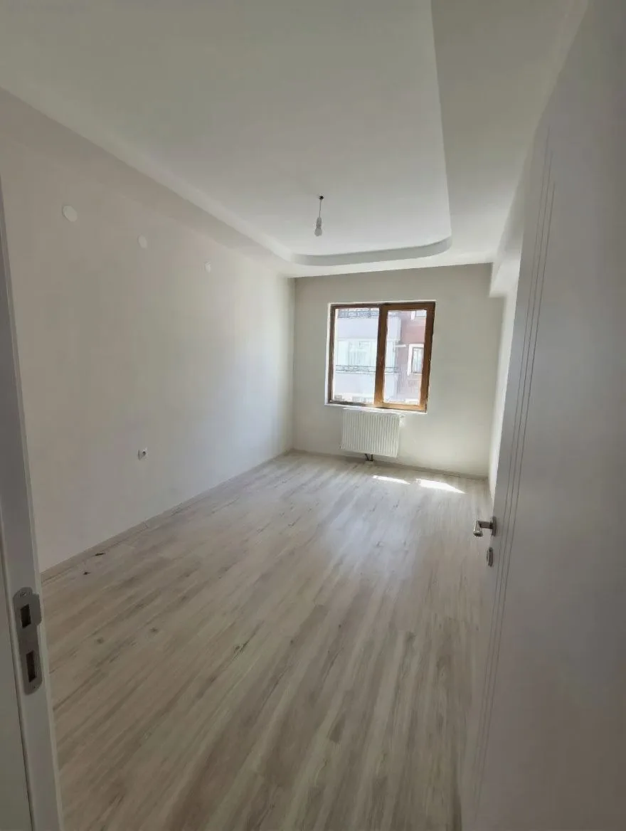 Palandöken Hüseyin Avni Ulaş'ta 3 Yaşında 3. Kat 165 m² 3+1 Kiralık Daire - Fotoğraf 6