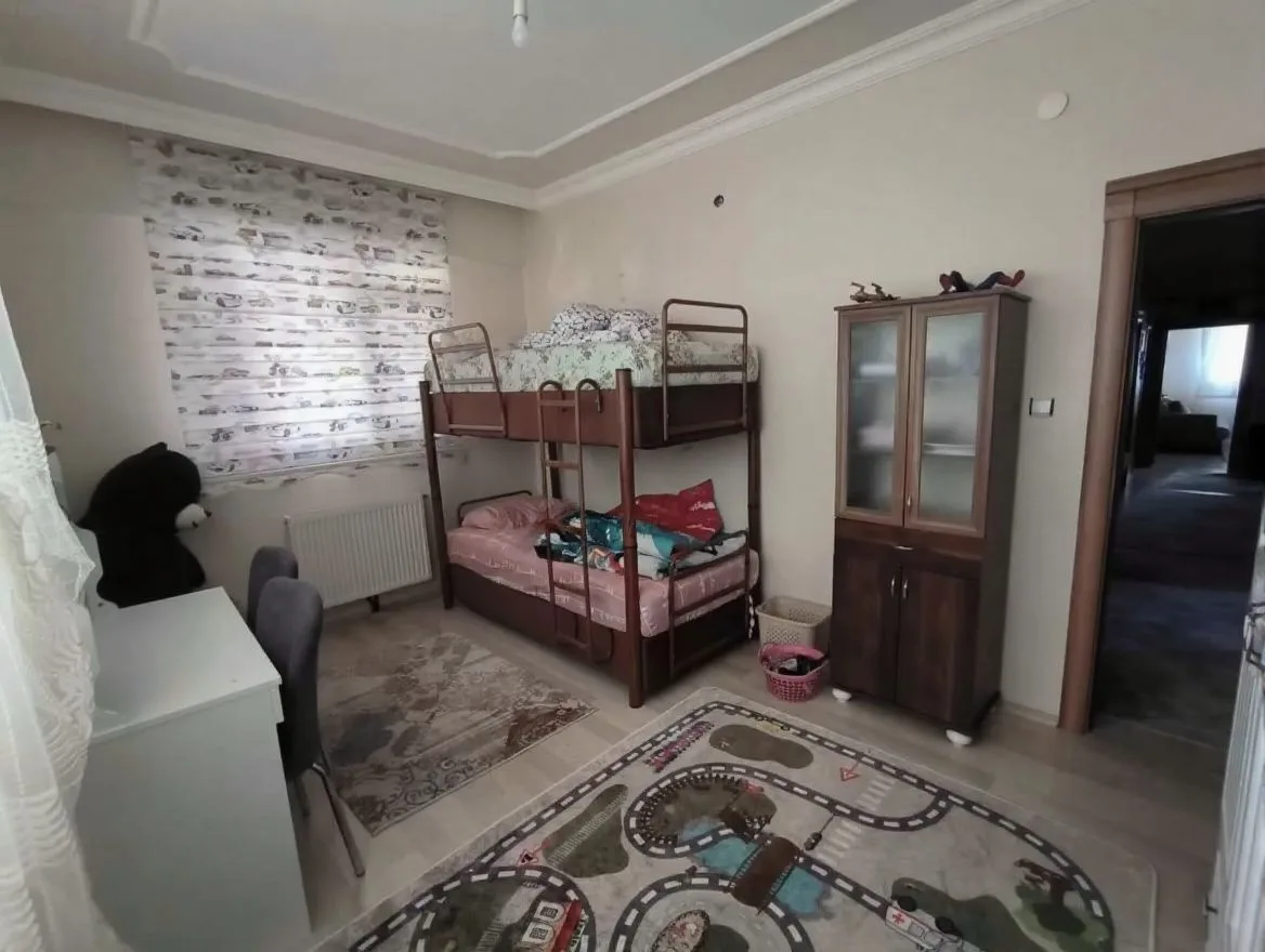 Aziziye Merkez'de Zemin Kat 136 m² 3+1 Kiralık Daire - Fotoğraf 9