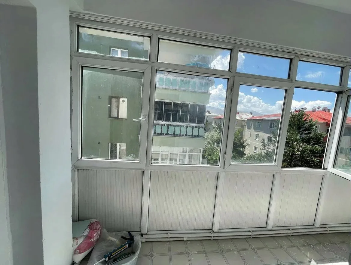 Aziziye Merkez'de 3. Kat 180 m² 3+1 Kiralık Daire - Fotoğraf 9