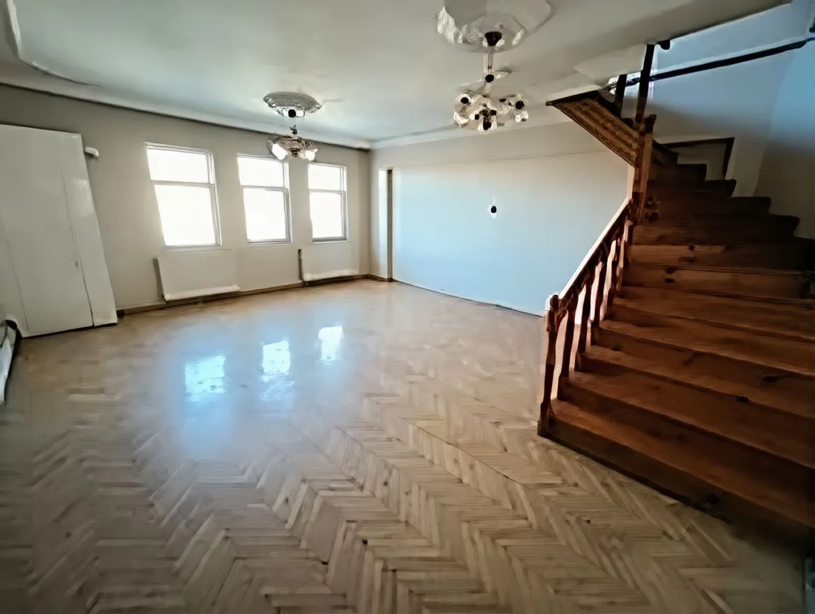 Yakutiye Rabia Ana'da 5 Yaşında 9. Kat 135 m² 3+1 Kiralık Daire - Fotoğraf 15