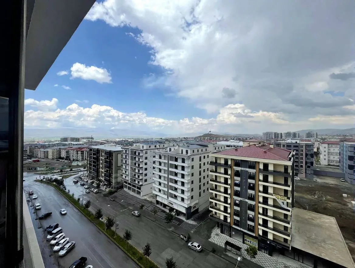 Palandöken Yıldızkent'te 9. Kat 170 m² 3+1 Kiralık Daire - Fotoğraf 3