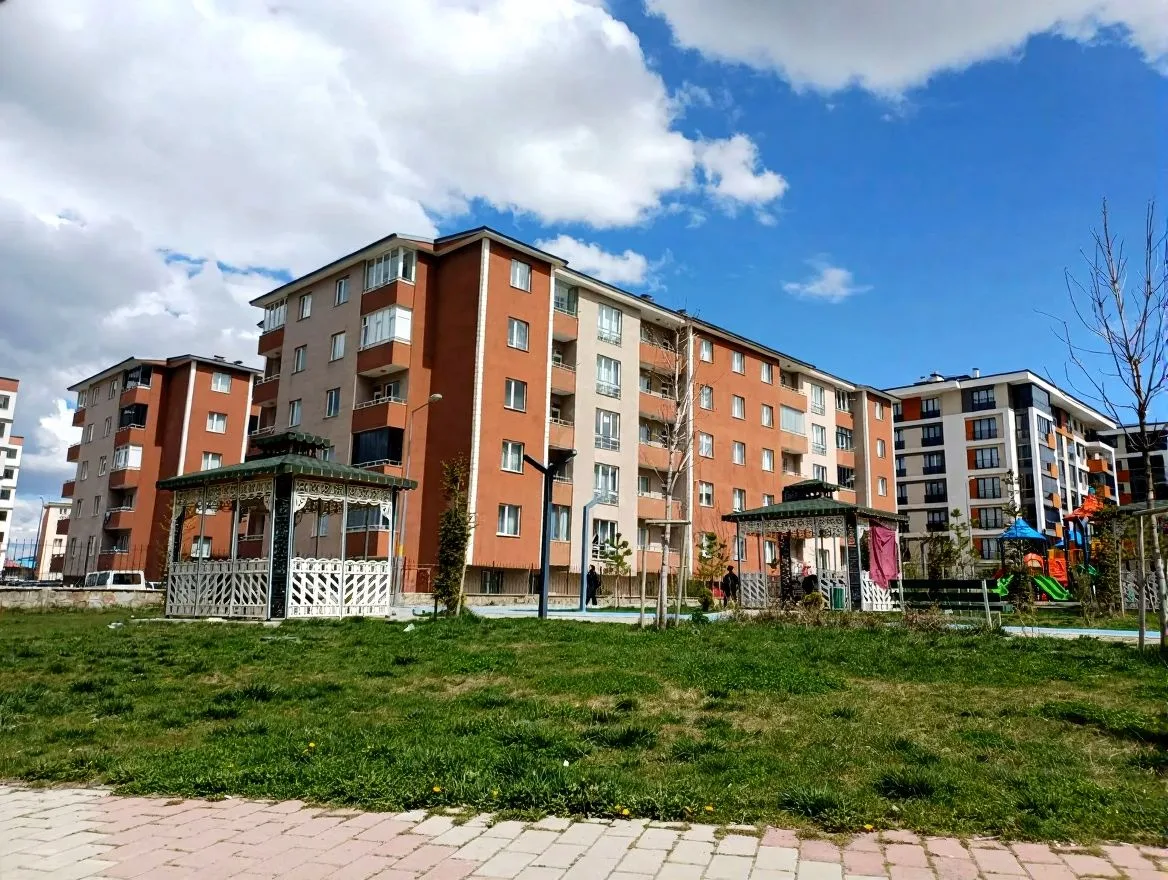 Palandöken Yıldızkent'te 3. Kat 150 m² 3+1 Kiralık Daire - Erzurum / Palandöken / Yıldızkent Daire