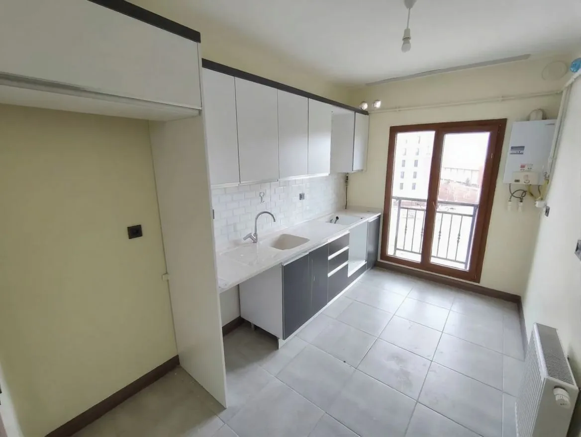 ERZURUM YAKUTIYE SATILIK 2+1 DAİRE KURTULUŞ 75M² - 1