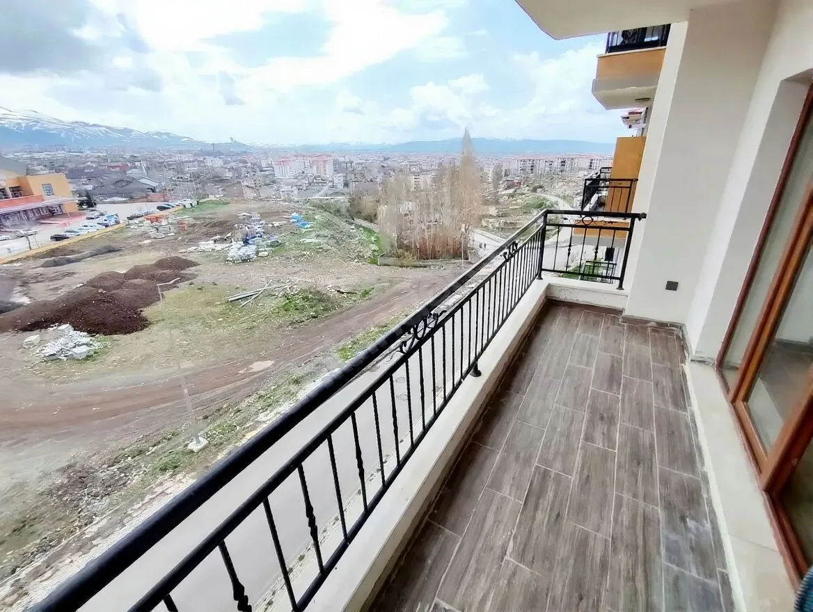 ERZURUM YAKUTIYE SATILIK 2+1 DAİRE KURTULUŞ 75M² - Fotoğraf 8