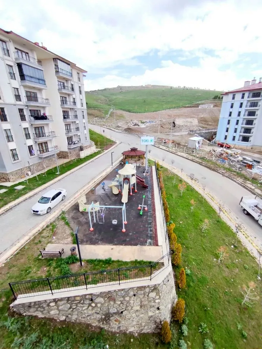 ERZURUM KİRALIK 2+1 DAİRE ARA/8 KAT 75M² YAKUTIYE - Fotoğraf 4