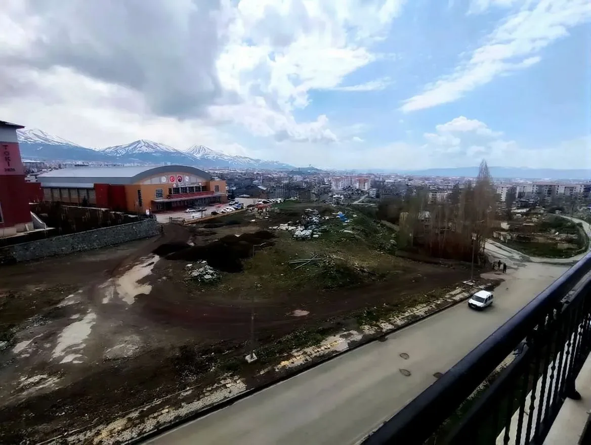 ERZURUM KİRALIK 2+1 DAİRE ARA/8 KAT 75M² YAKUTIYE - Fotoğraf 5
