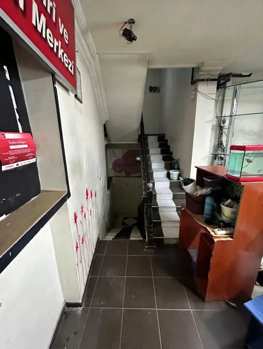 Yakutiye Lalapaşa'da 260 m² 2 Kiralık İş Yeri - Fotoğraf 11