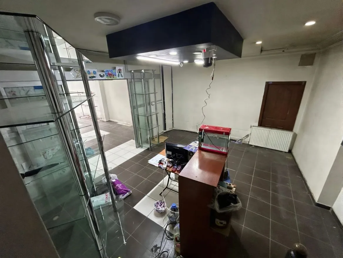 Yakutiye Lalapaşa'da 260 m² 2 Kiralık İş Yeri - Fotoğraf 3