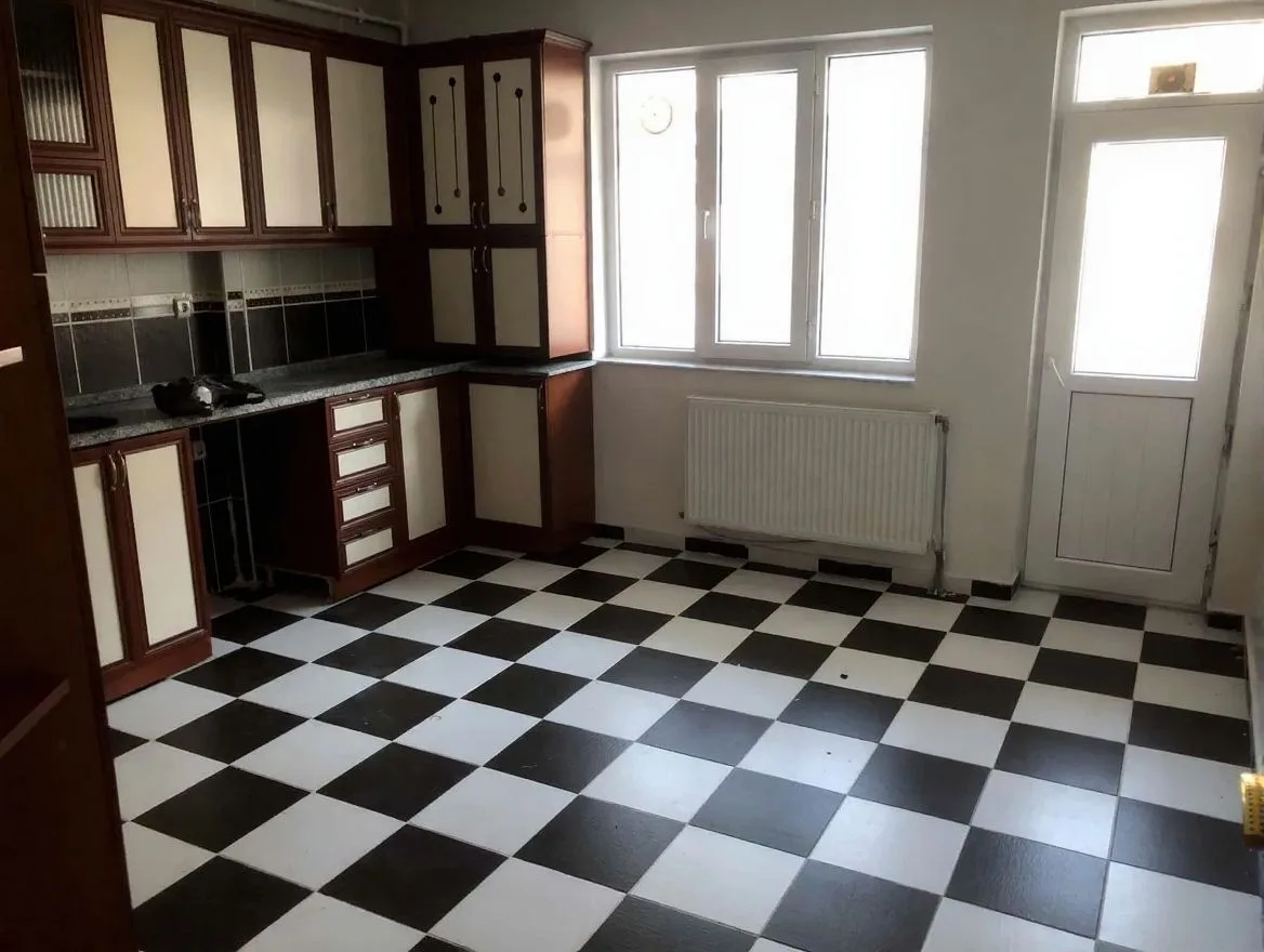 Yakutiye Lalapaşa'da 2. Kat 185 m² 3+1 Kiralık Daire - Fotoğraf 16