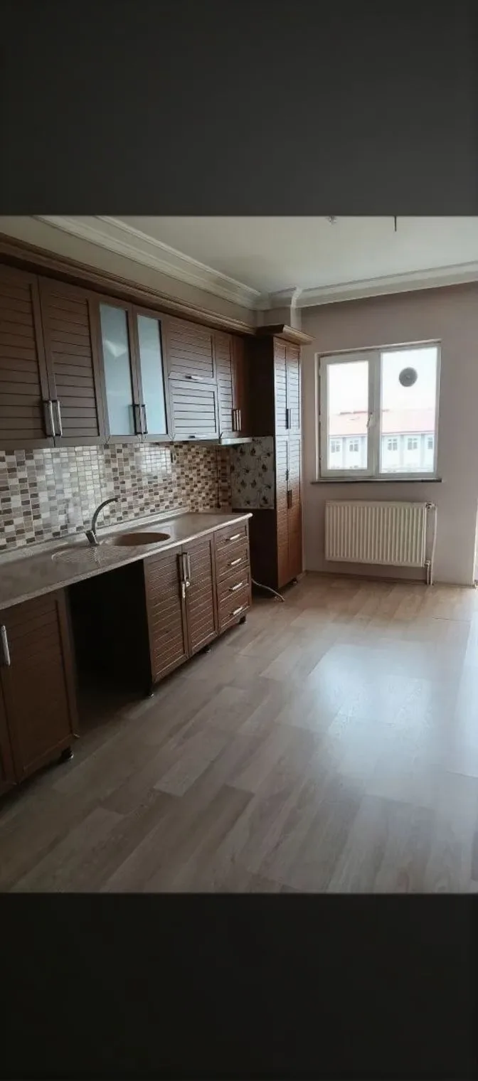 Palandöken Yıldızkent'te 190 m² 3+1 Kiralık Daire - 1