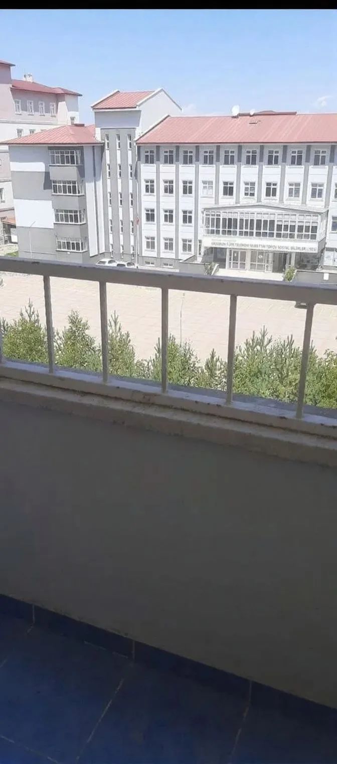 Palandöken Yıldızkent'te 190 m² 3+1 Kiralık Daire - Fotoğraf 9