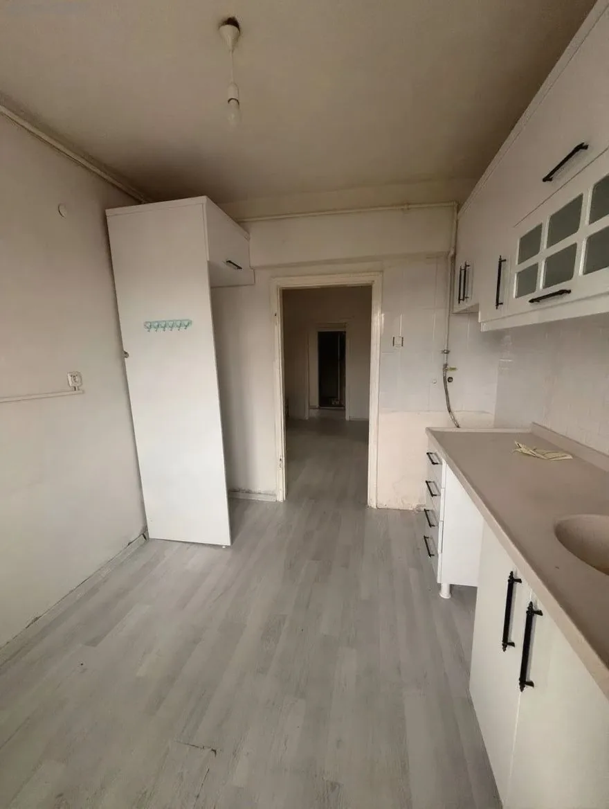 Aziziye Merkez'de 145 m² 3+1 Kiralık Daire - 2