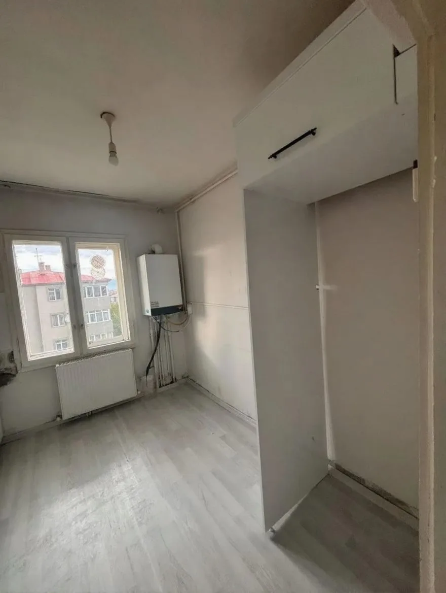 Aziziye Merkez'de 145 m² 3+1 Kiralık Daire - 3