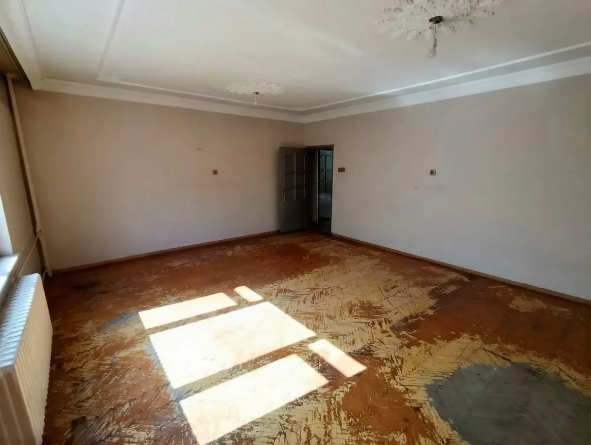 AĞIZ VE DİŞ SAĞLIĞI MERKEZİ YANINDA 220 m² 3+1 GENİŞ OFİS - Fotoğraf 14