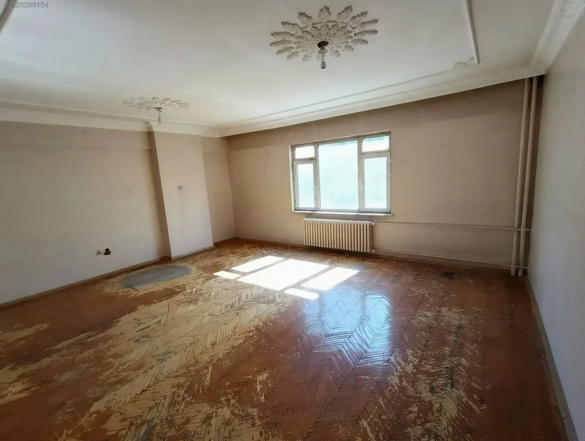 AĞIZ VE DİŞ SAĞLIĞI MERKEZİ YANINDA 220 m² 3+1 GENİŞ OFİS - Fotoğraf 16