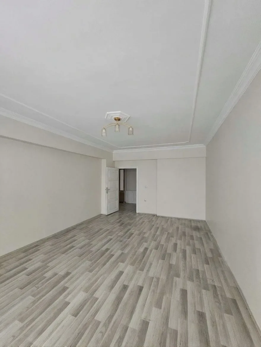 Yakutiye Lalapaşa'da 1. Kat 165 m² 3+1 Kiralık Daire - Fotoğraf 11