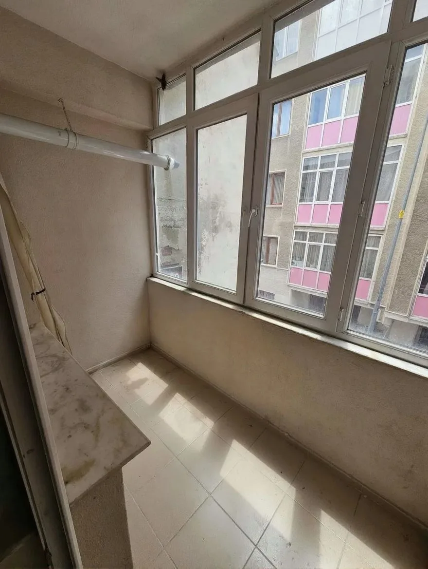 Yakutiye Lalapaşa'da 1. Kat 165 m² 3+1 Kiralık Daire - Fotoğraf 6