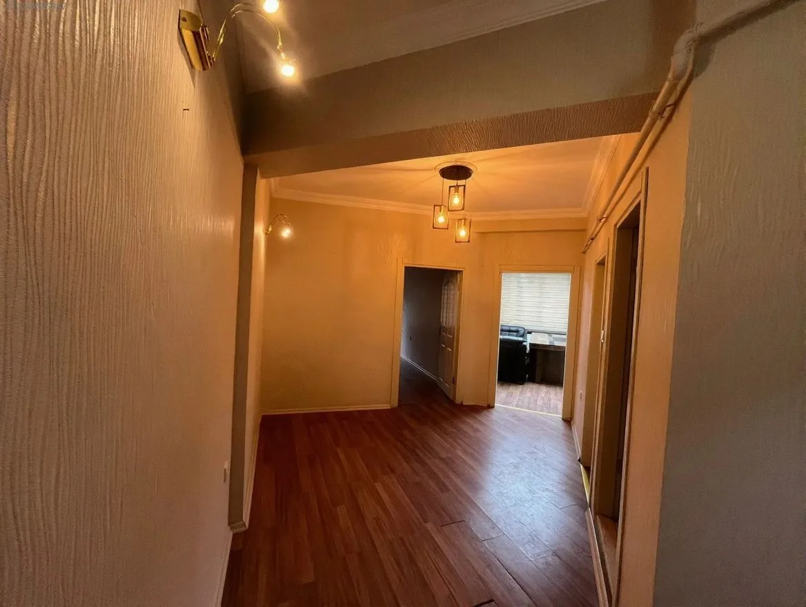 Yakutiye Lalapaşa'da 3. Kat 77 m² 2+0 Kiralık İş Yeri - Fotoğraf 12