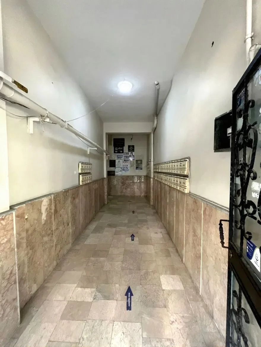 Yakutiye Lalapaşa'da 3. Kat 77 m² 2+0 Kiralık İş Yeri