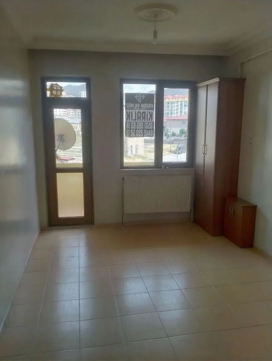 Yakutiye Lalapaşa'da 4. Kat 190 m² 3+1 Kiralık Daire - Fotoğraf 6
