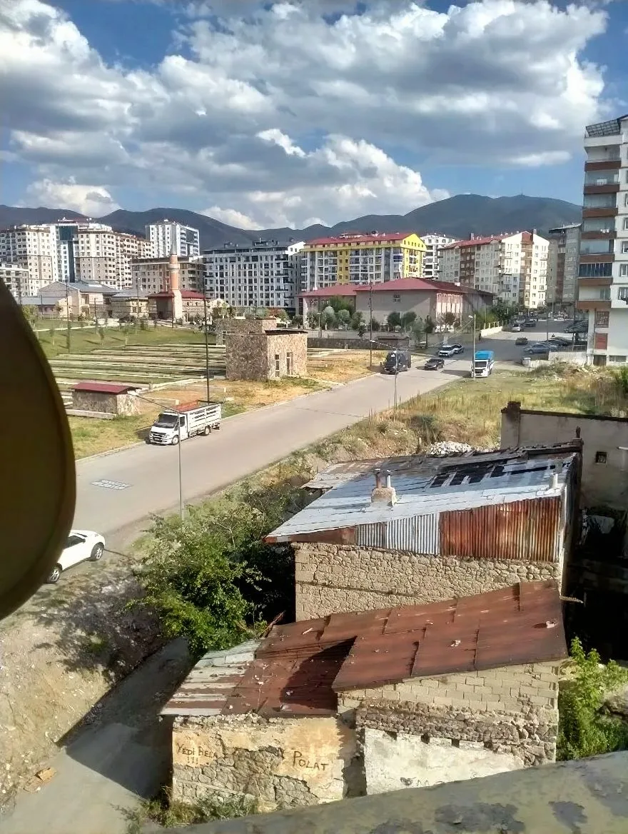 Yakutiye Lalapaşa'da 4. Kat 190 m² 3+1 Kiralık Daire - Fotoğraf 8