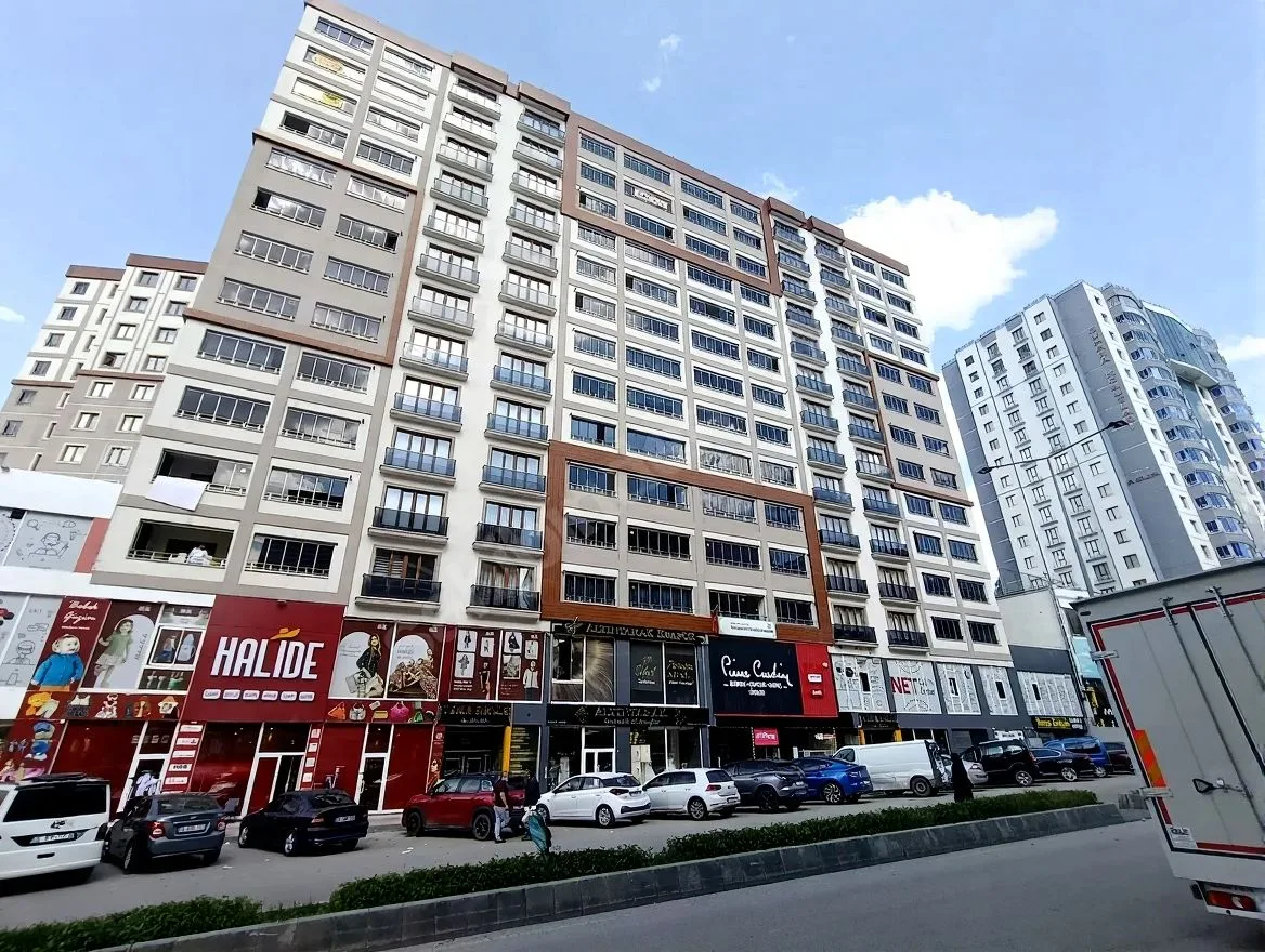 EŞYALI ERZURUM SATILIK 4+1 DAİRE | YAKUTIYE 200M² MERKEZİ ISIT...