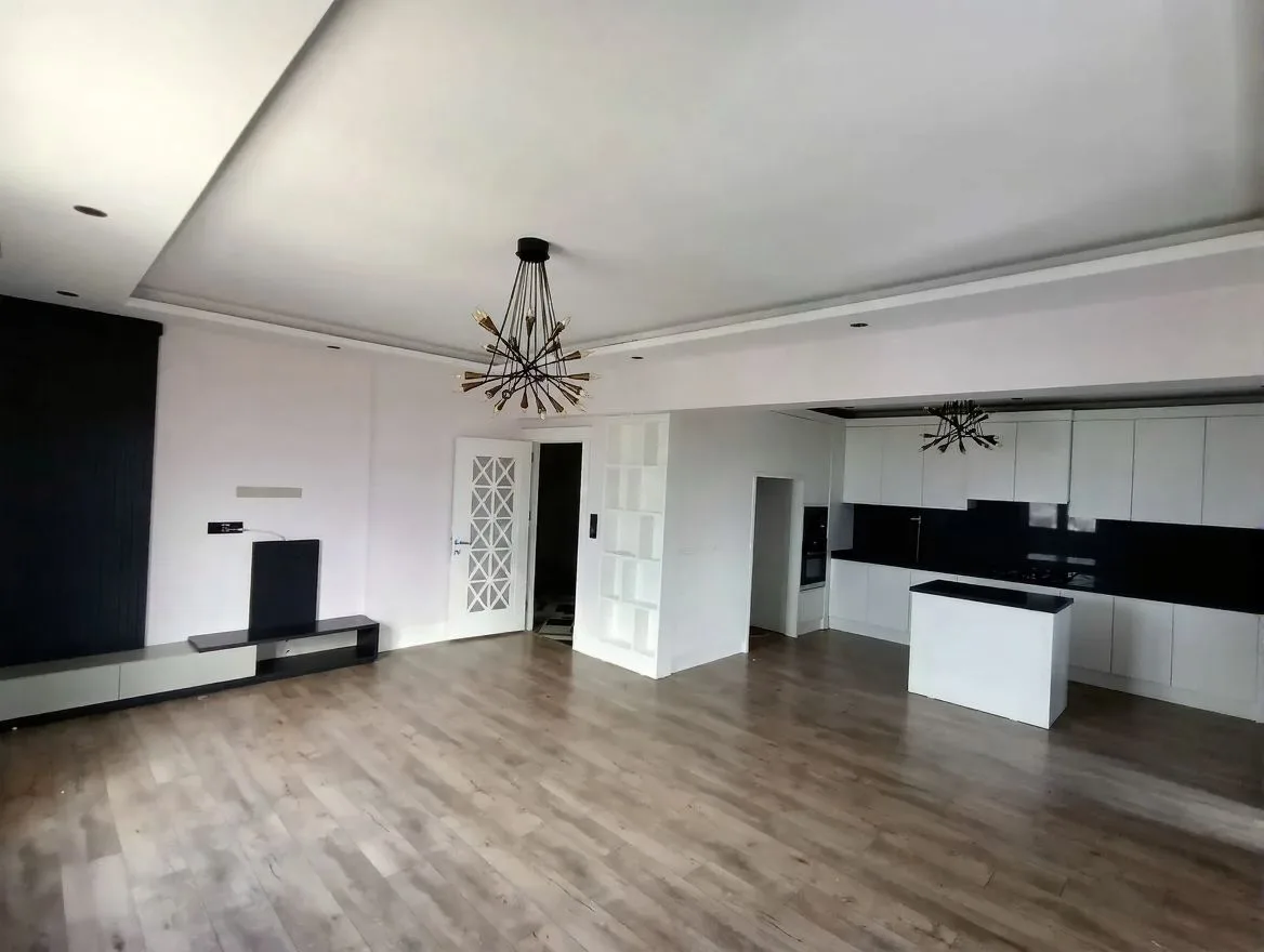 EŞYALI ERZURUM SATILIK 4+1 DAİRE | YAKUTIYE 200M² MERKEZİ ISIT...