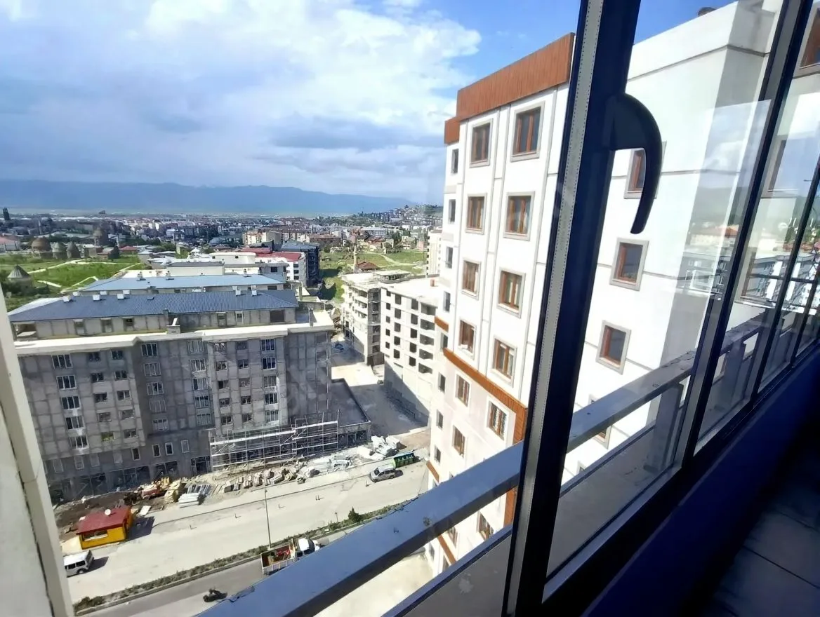 EŞYALI ERZURUM SATILIK 4+1 DAİRE | YAKUTIYE 200M² MERKEZİ ISIT... - Fotoğraf 8
