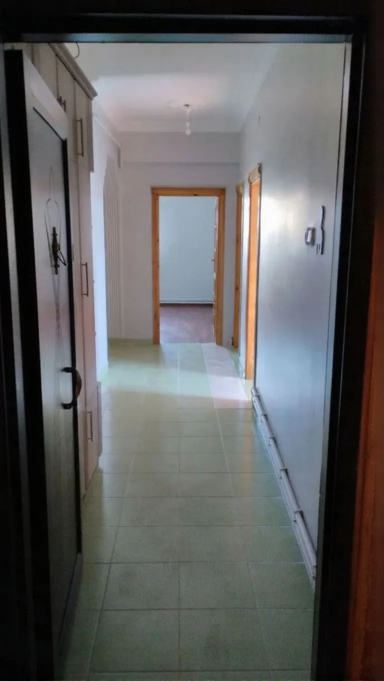 Aziziye Merkez'de 4. Kat 160 m² 3+1 Kiralık Daire