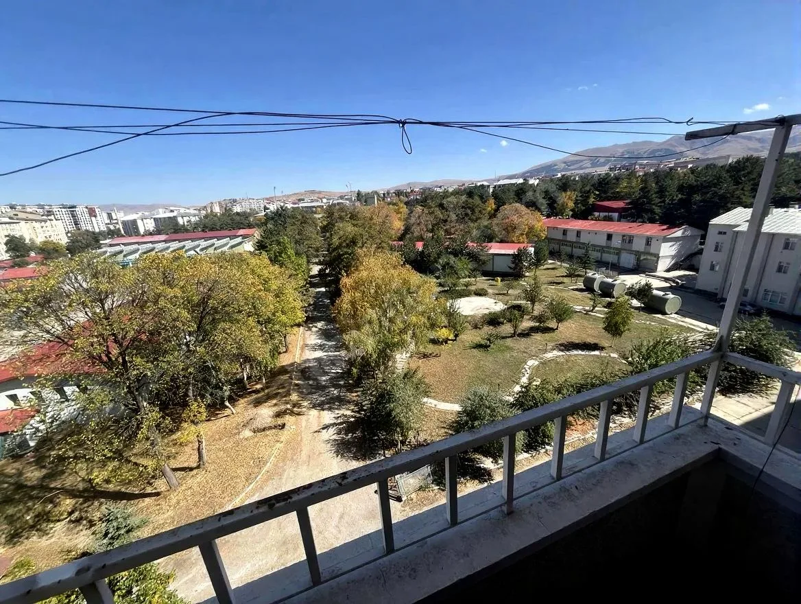 ERZURUM KİRALIK 3+1 DAİRE ARA/7 KAT 170M² YAKUTIYE - Fotoğraf 20