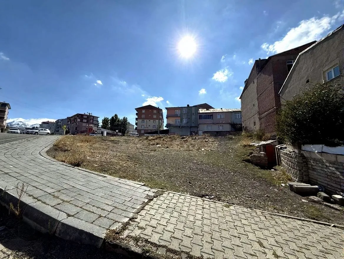 ERZURUM PALANDÖKEN SATILIK ARSA 384M² TICARI + KONUT İMARLI - Fotoğraf 10