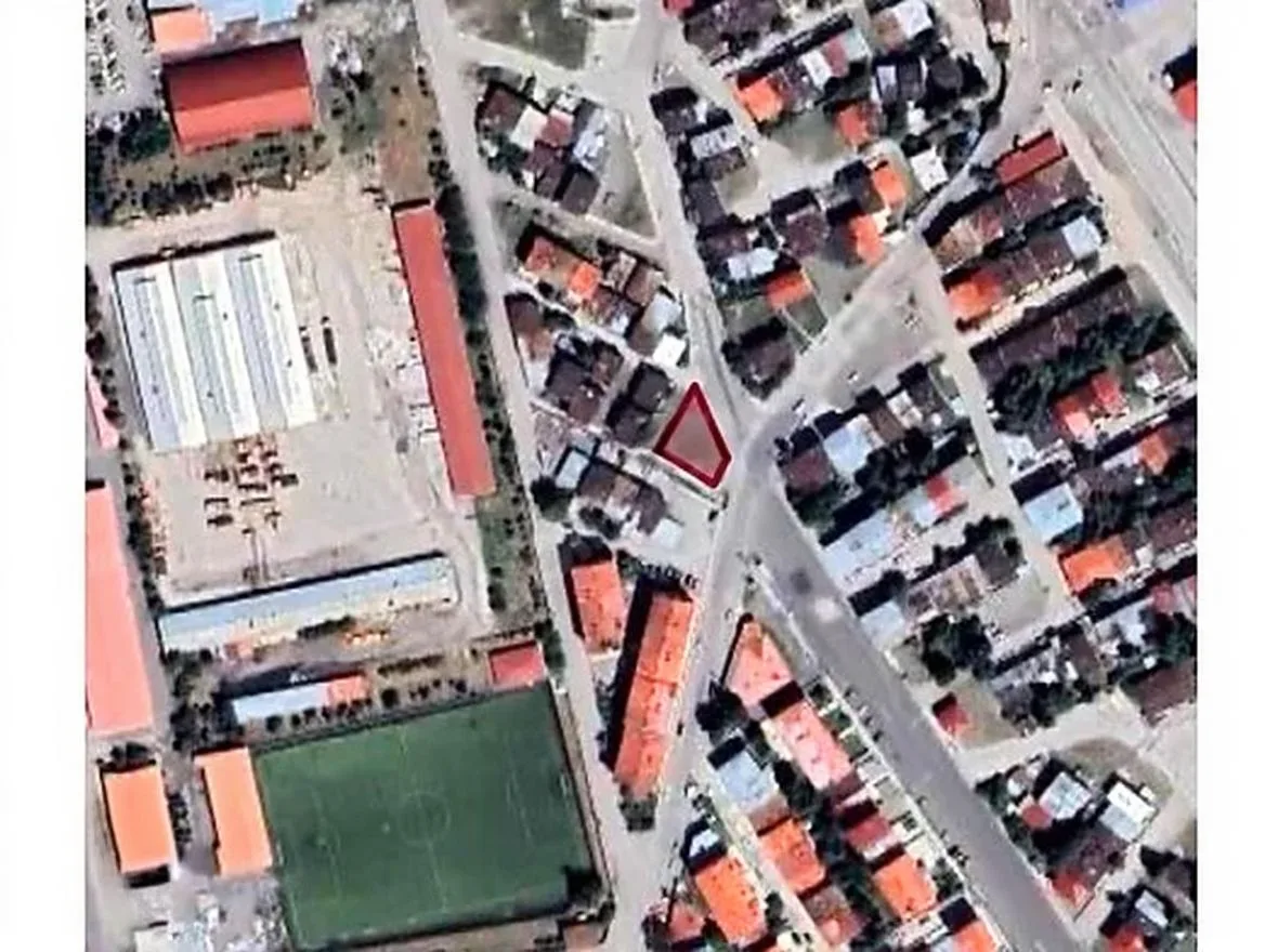 ERZURUM PALANDÖKEN SATILIK ARSA 384M² TICARI + KONUT İMARLI