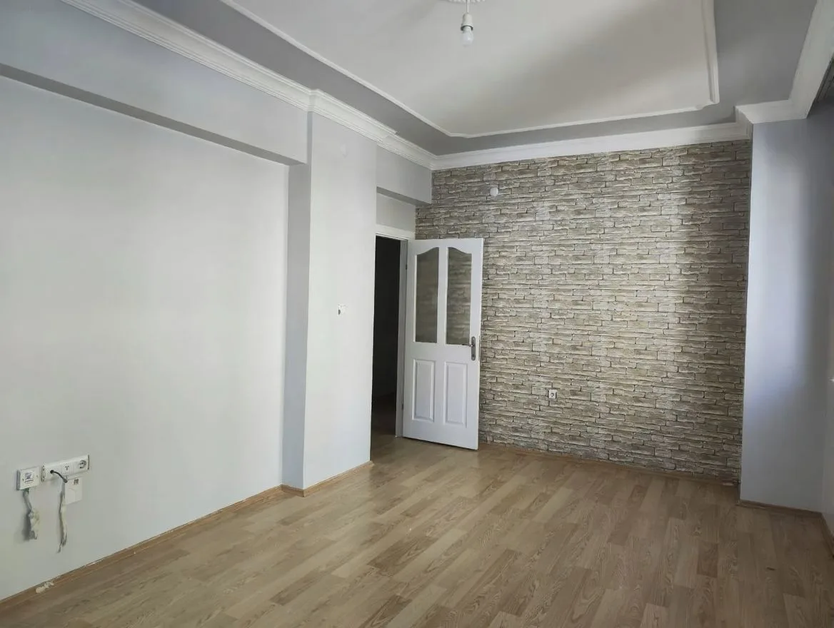ERZURUM KİRALIK MERKEZİ ISITMALI 2+1 DAİRE | 85M² AZIZIYE - Fotoğraf 15