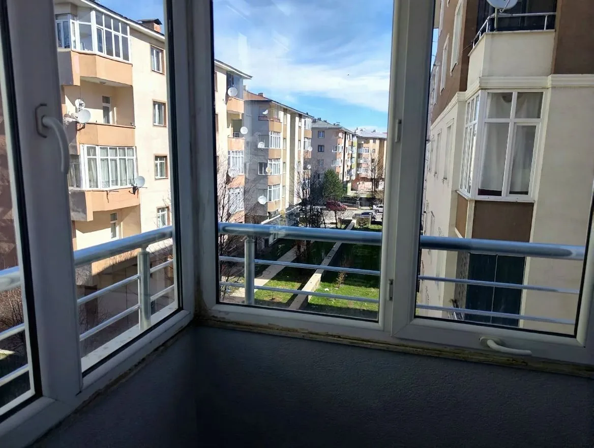 ERZURUM KİRALIK MERKEZİ ISITMALI 2+1 DAİRE | 85M² AZIZIYE - Fotoğraf 17