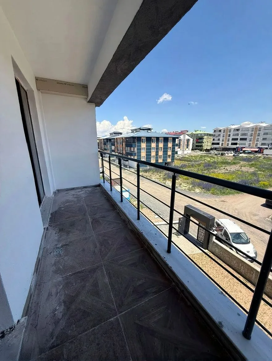 3+0 KİRALIK DAİRE ERZURUM/AZIZIYE 100M² ÇATI KATI - Fotoğraf 11