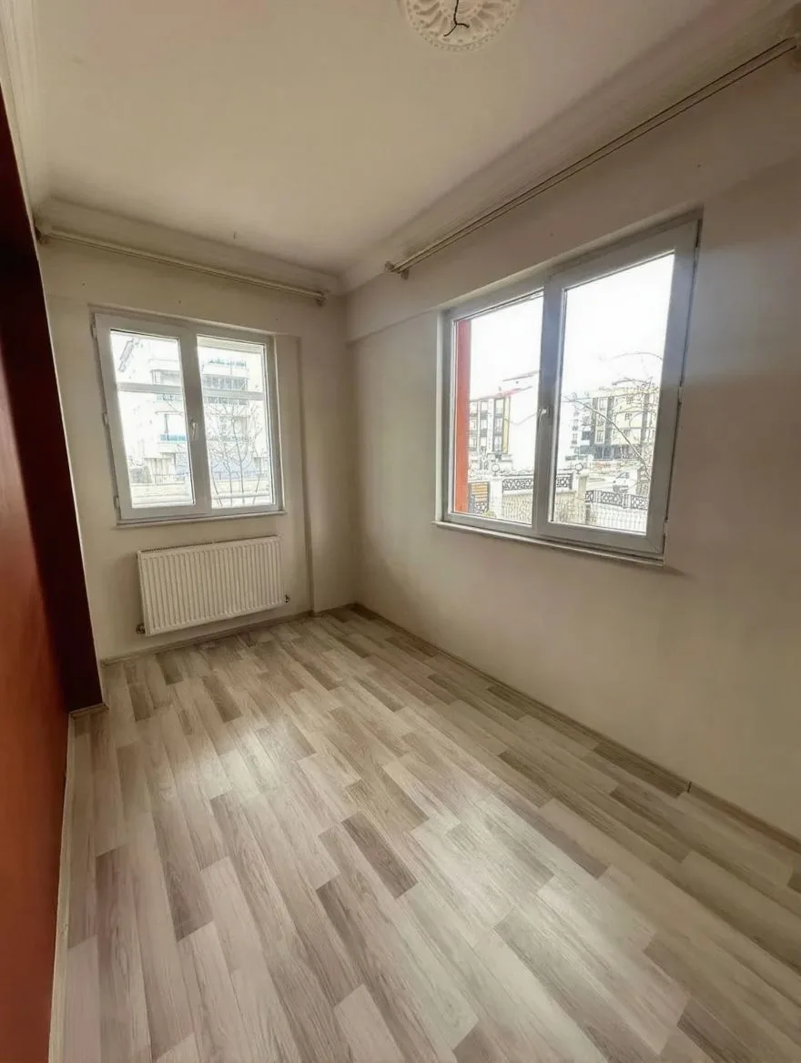 ERZURUM KİRALIK MERKEZİ ISITMALI 2+1 DAİRE 85M² AZIZIYE - Fotoğraf 12