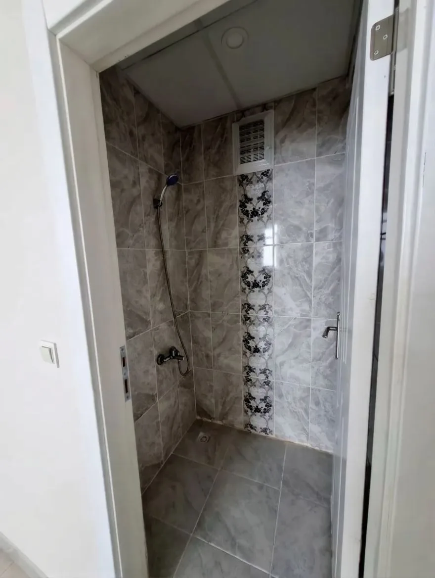 ERZURUM KİRALIK MERKEZİ ISITMALI 3+1 DAİRE 150M² YAKUTIYE - Fotoğraf 14
