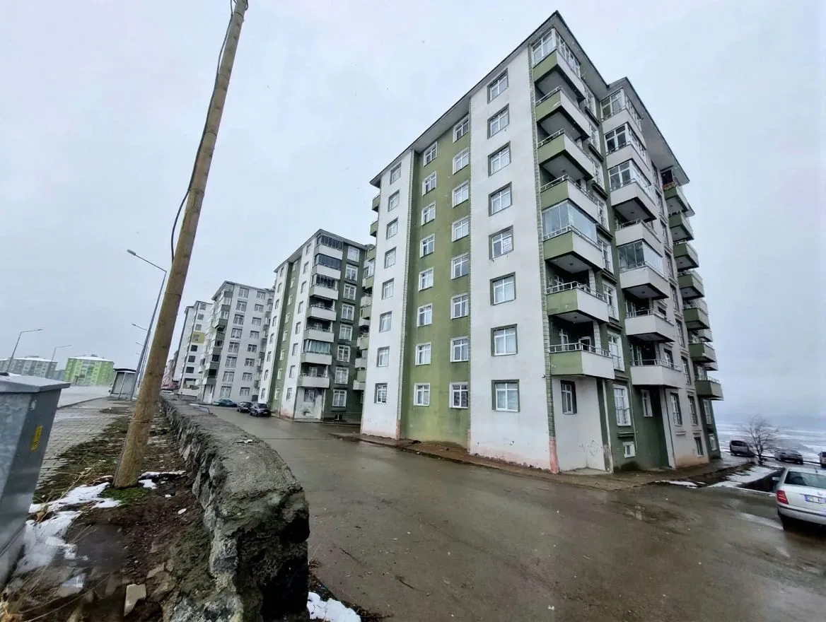 ERZURUM KİRALIK MERKEZİ ISITMALI 3+1 DAİRE 150M² YAKUTIYE - Fotoğraf 7