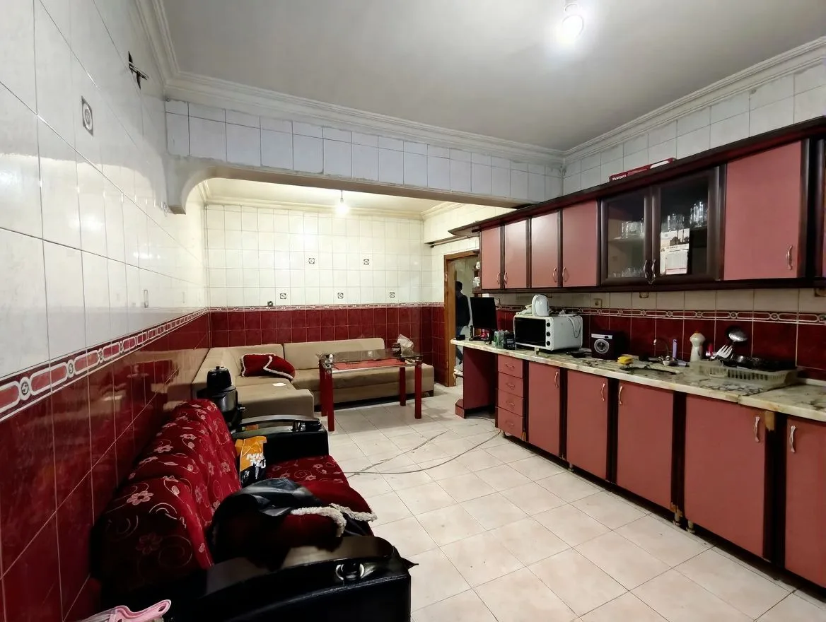 ERZURUM SATILIK 3+1 DAİRE ARA/6 KAT 145M² YAKUTIYE