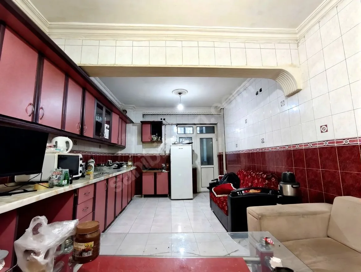 ERZURUM SATILIK 3+1 DAİRE ARA/6 KAT 145M² YAKUTIYE