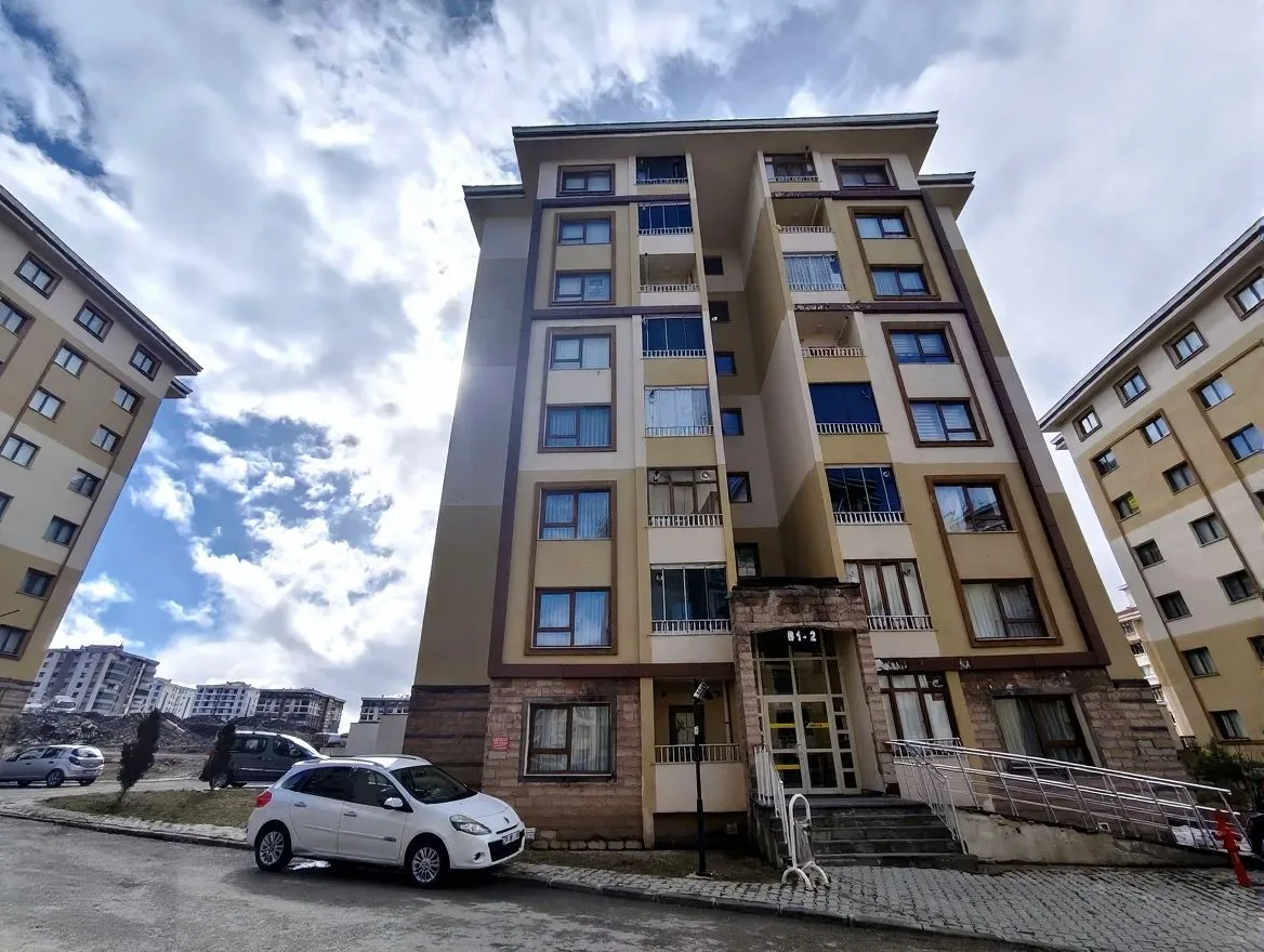 EŞYALI ERZURUM PALANDÖKEN SATILIK 2+1 DAİRE 80M² MERKEZİ ISITMALI