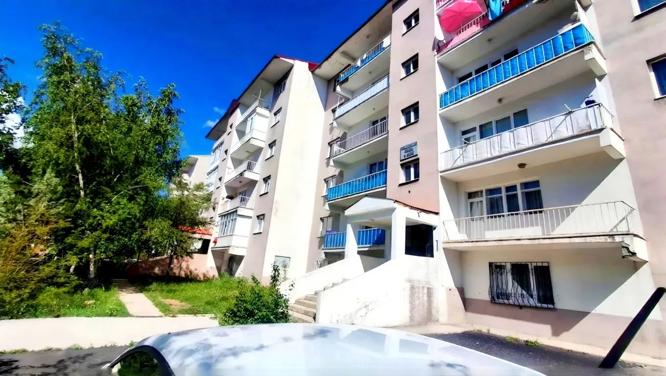 ERZURUM SATILIK 3+1 DAİRE ARA/5 KAT 125M² PALANDÖKEN - Fotoğraf 25