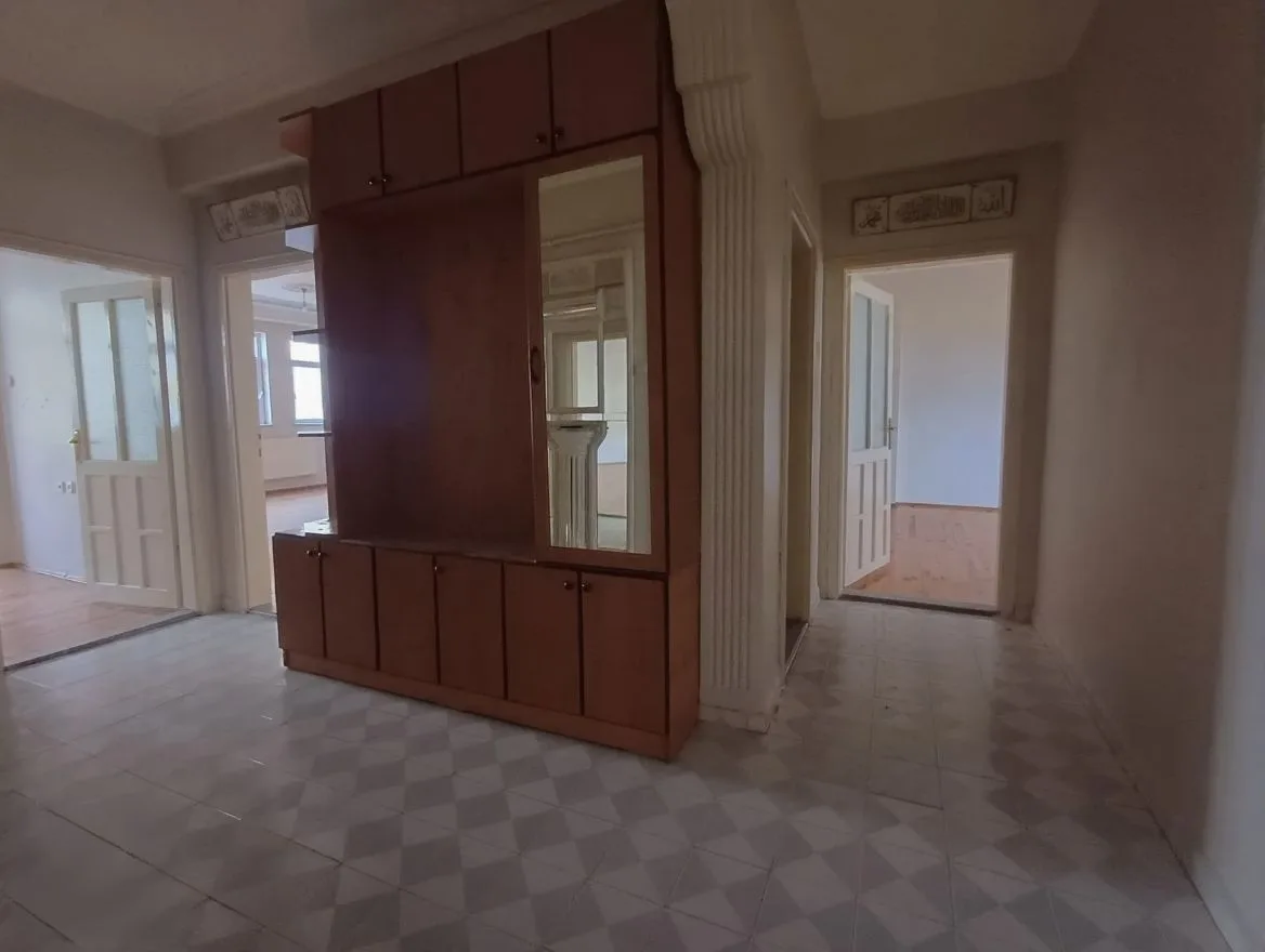 ERZURUM SATILIK 3+1 DAİRE | YAKUTIYE 150M² - Fotoğraf 12
