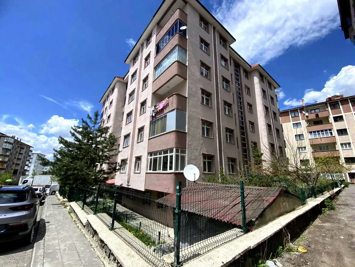 ERZURUM SATILIK MERKEZİ ISITMALI 4+1 DAİRE | 165M² PALANDÖKEN - Fotoğraf 28